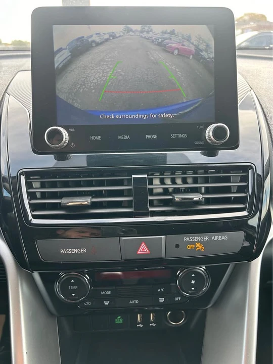 2023 Mitsubishi Eclipse Cross - Image 12 of 13