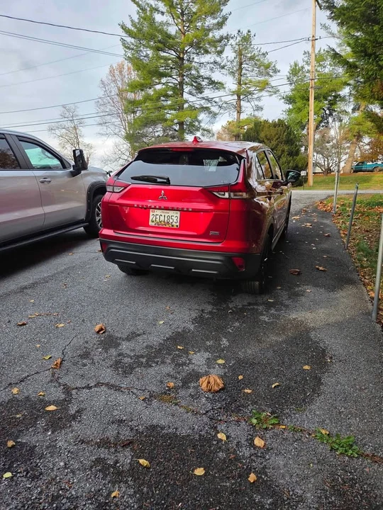 2023 Mitsubishi Eclipse Cross - Image 4 of 8