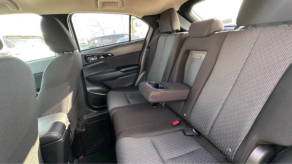 2023 Mitsubishi Eclipse Cross - Image 14 of 18