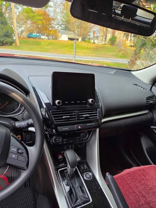 2023 Mitsubishi Eclipse Cross - Image 6 of 8