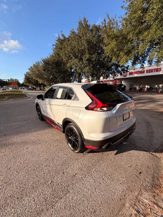 2023 Mitsubishi Eclipse Cross - Image 8 of 17