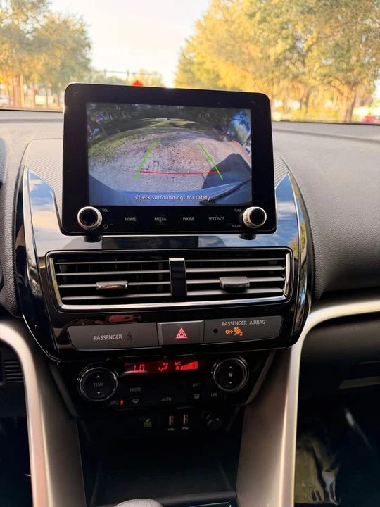 2023 Mitsubishi Eclipse Cross - Image 16 of 17