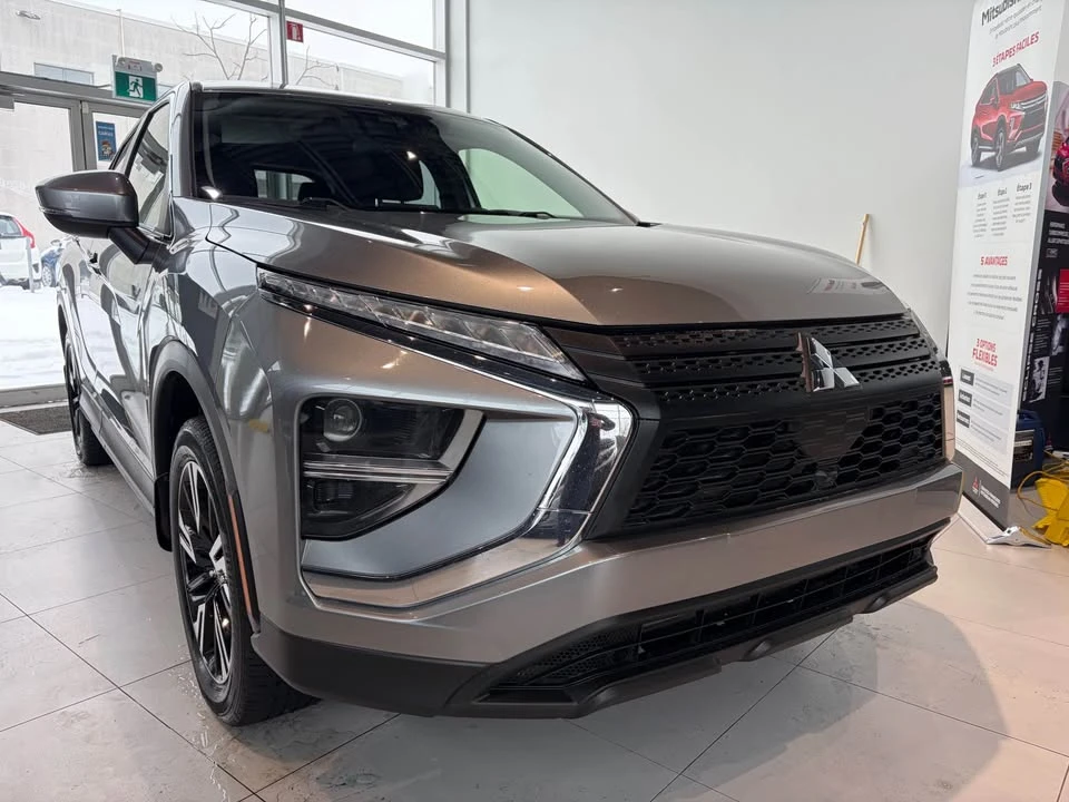 2023 Mitsubishi Eclipse Cross - Image 6 of 14