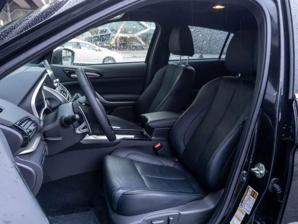 2023 Mitsubishi Eclipse Cross - Image 10 of 20