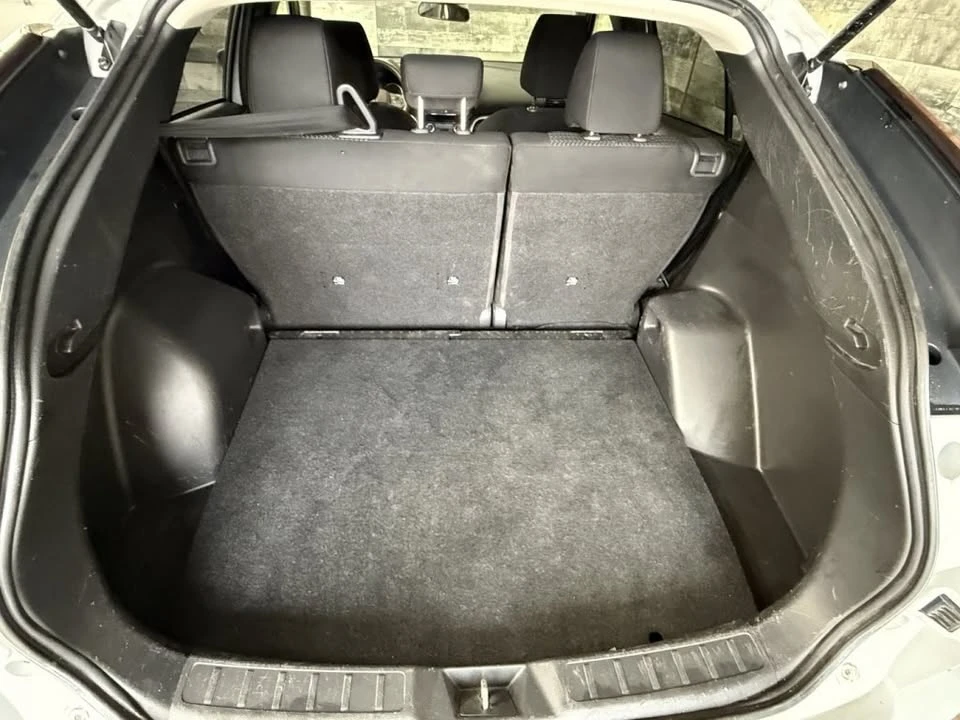 2023 Mitsubishi Eclipse Cross - Image 18 of 20