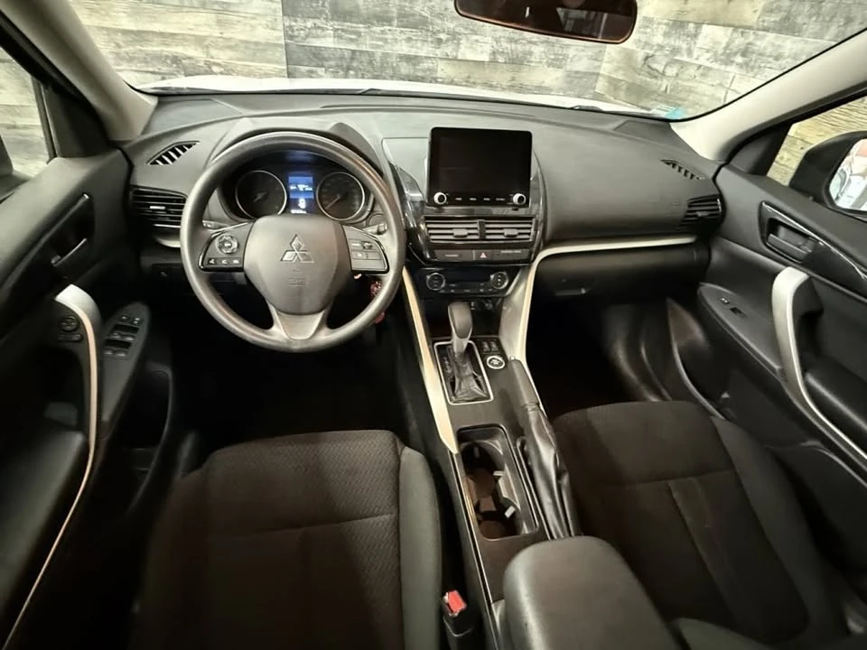 2023 Mitsubishi Eclipse Cross - Image 5 of 20