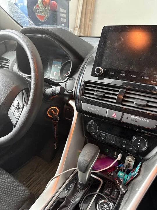 2023 Mitsubishi Eclipse Cross - Image 6 of 6