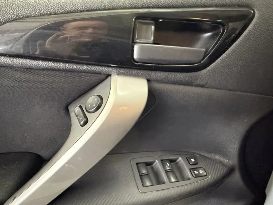 2023 Mitsubishi Eclipse Cross - Image 14 of 20