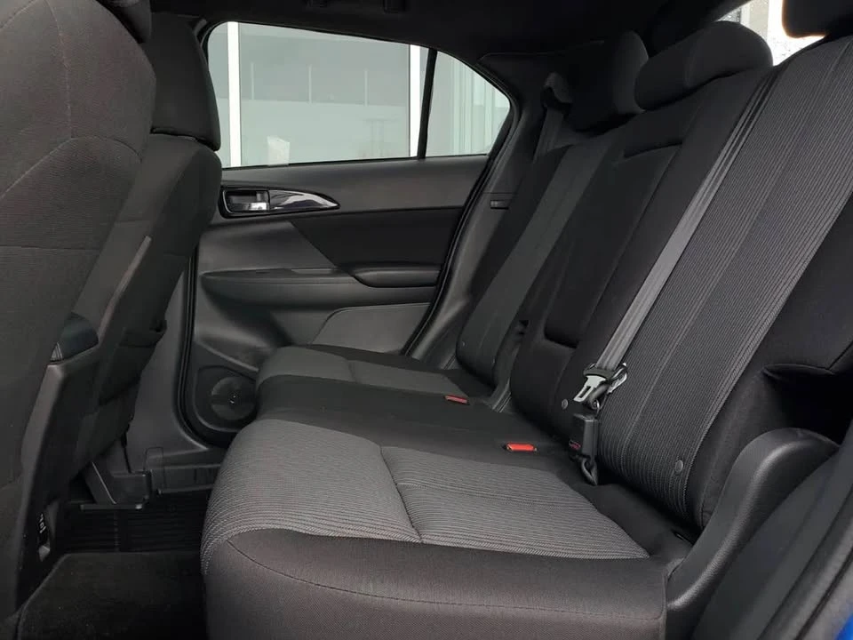 2023 Mitsubishi Eclipse Cross - Image 13 of 19