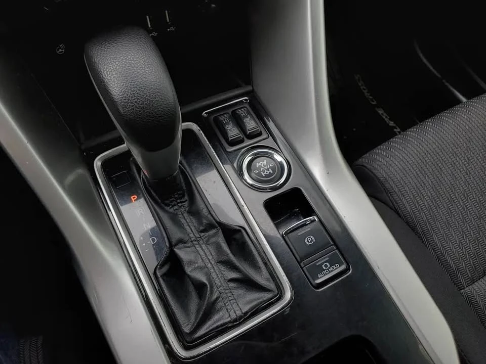 2023 Mitsubishi Eclipse Cross - Image 18 of 19