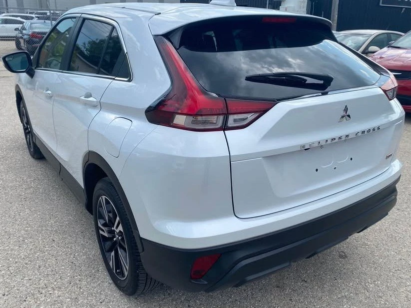 2023 Mitsubishi Eclipse Cross - Image 4 of 9