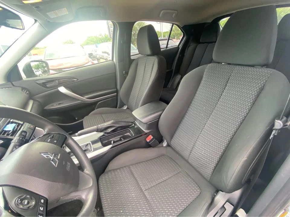 2023 Mitsubishi Eclipse Cross - Image 5 of 9
