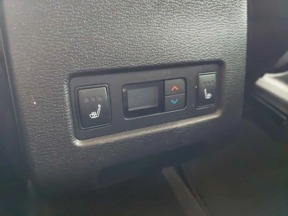 2023 Mitsubishi Eclipse Cross - Image 17 of 20