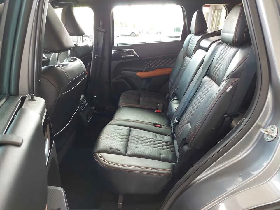 2023 Mitsubishi Eclipse Cross - Image 18 of 20