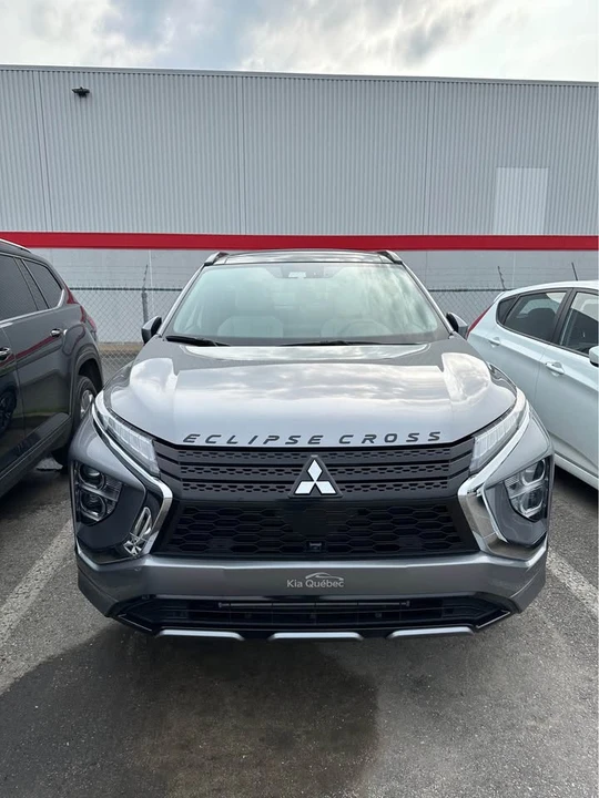 2023 Mitsubishi Eclipse Cross - Image 4 of 7