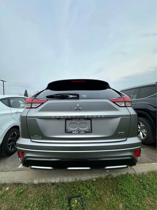 2023 Mitsubishi Eclipse Cross - Image 3 of 7
