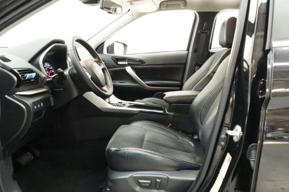 2023 Mitsubishi Eclipse Cross - Image 6 of 18