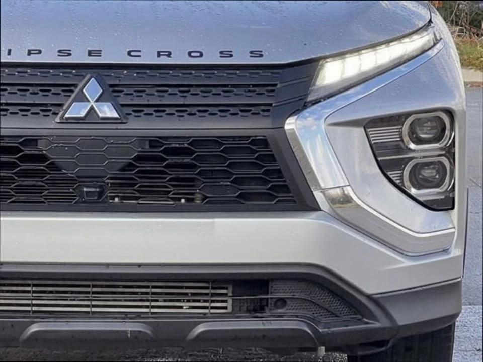 2023 Mitsubishi Eclipse Cross - Image 10 of 20
