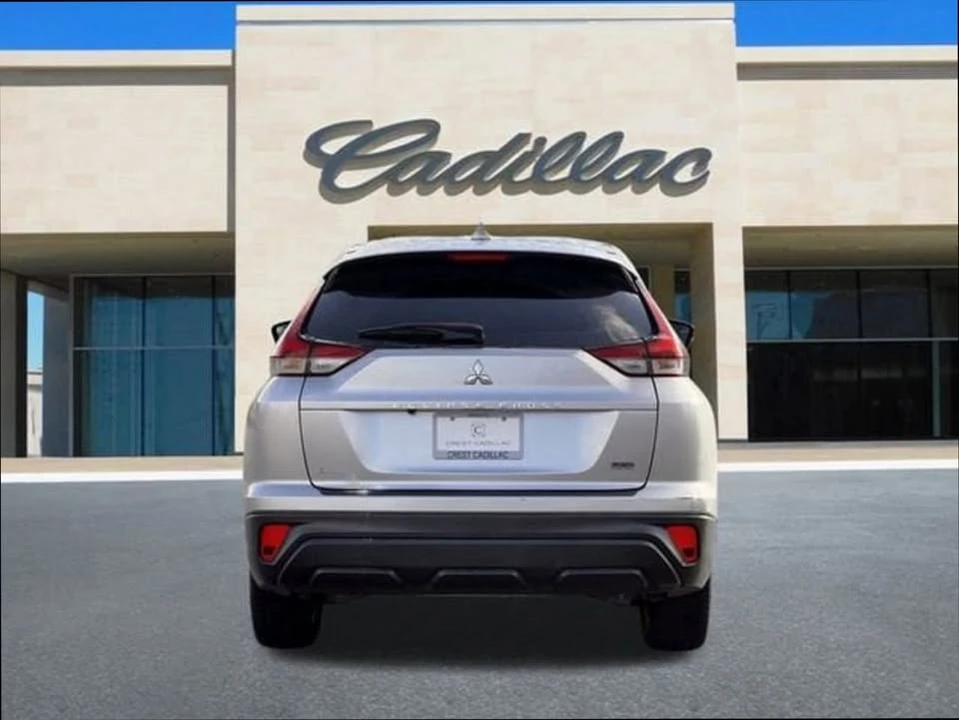 2023 Mitsubishi Eclipse Cross - Image 4 of 20