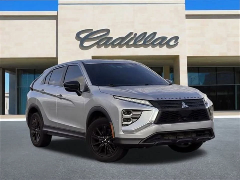 2023 Mitsubishi Eclipse Cross - Image 2 of 20