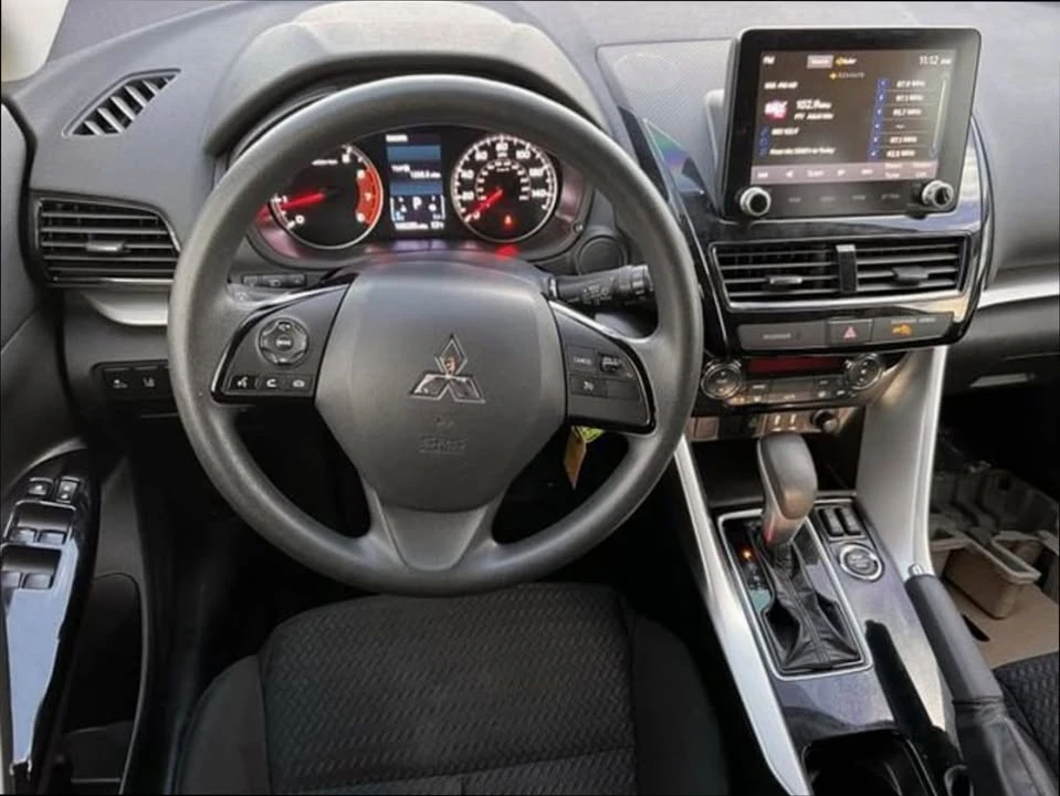 2023 Mitsubishi Eclipse Cross - Image 12 of 20