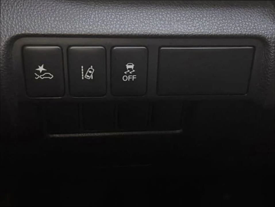 2023 Mitsubishi Eclipse Cross - Image 20 of 20