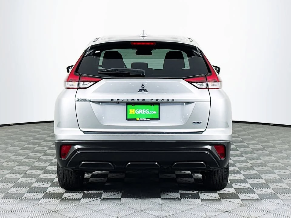 2023 Mitsubishi Eclipse Cross - Image 4 of 19