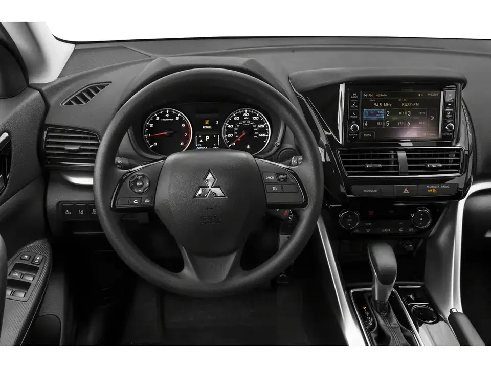 2023 Mitsubishi Eclipse Cross - Image 9 of 10