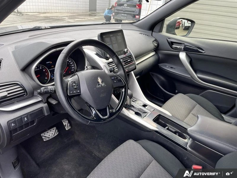 2023 Mitsubishi Eclipse Cross - Image 11 of 20