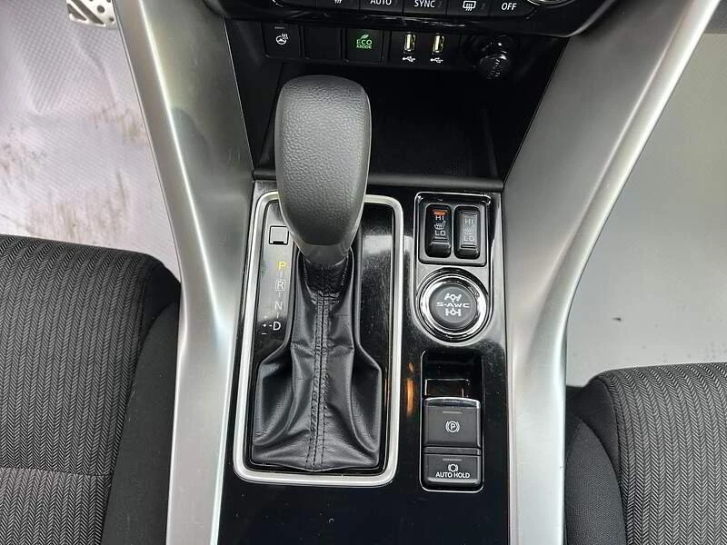 2023 Mitsubishi Eclipse Cross - Image 18 of 19