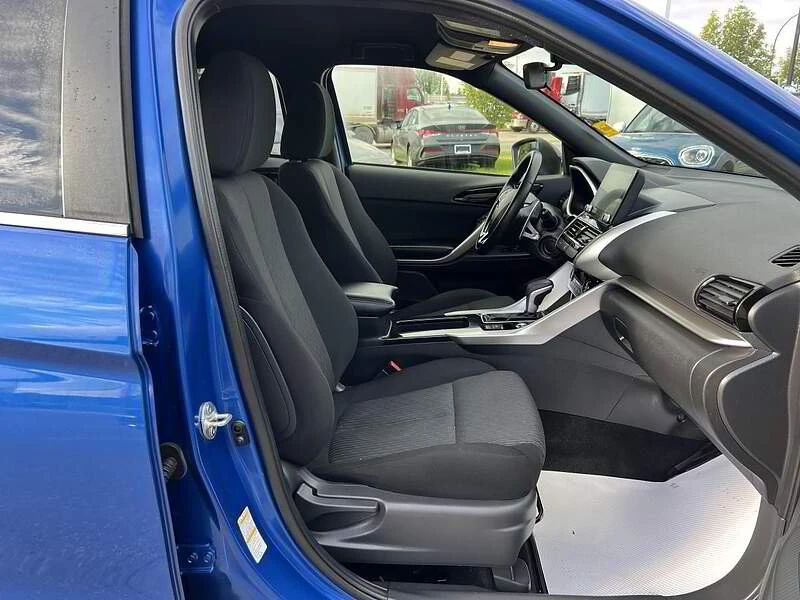 2023 Mitsubishi Eclipse Cross - Image 7 of 19