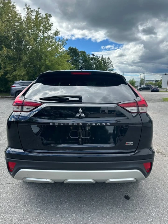 2023 Mitsubishi Eclipse Cross - Image 3 of 9