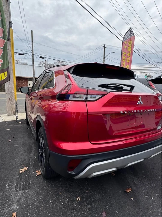 2023 Mitsubishi Eclipse Cross - Image 9 of 11