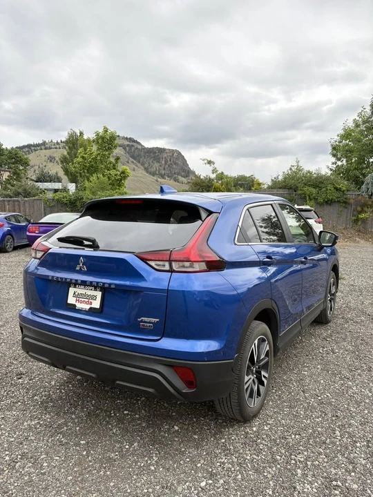 2023 Mitsubishi Eclipse Cross - Image 7 of 15