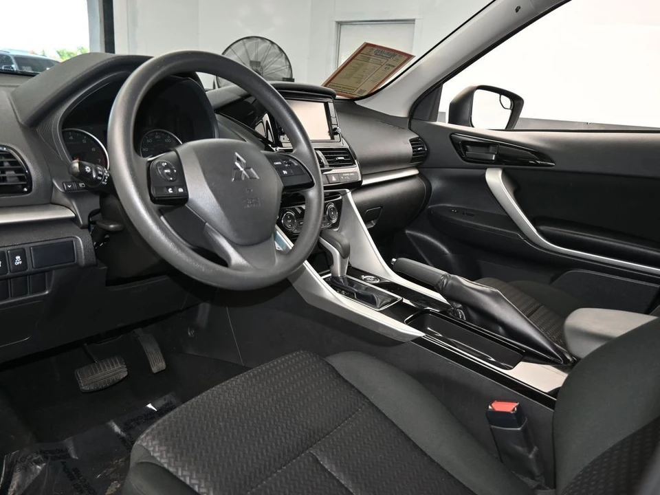 2023 Mitsubishi Eclipse Cross - Image 12 of 12