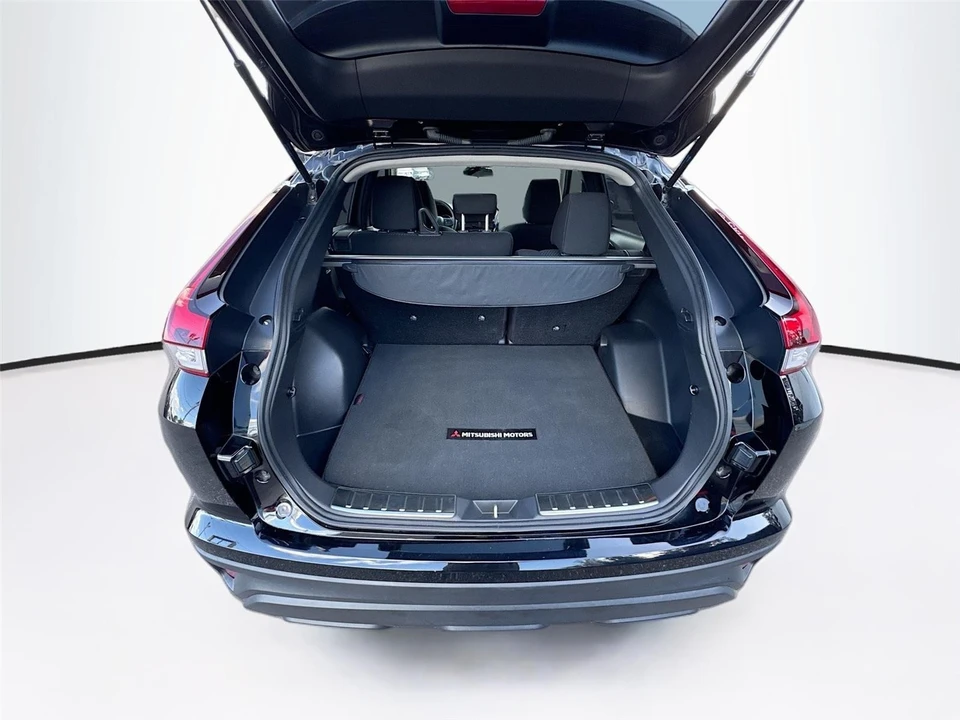 2023 Mitsubishi Eclipse Cross - Image 20 of 21