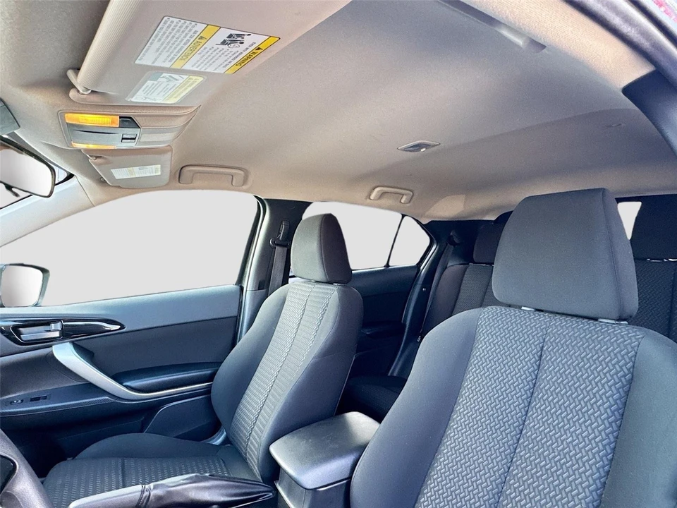 2023 Mitsubishi Eclipse Cross - Image 16 of 21