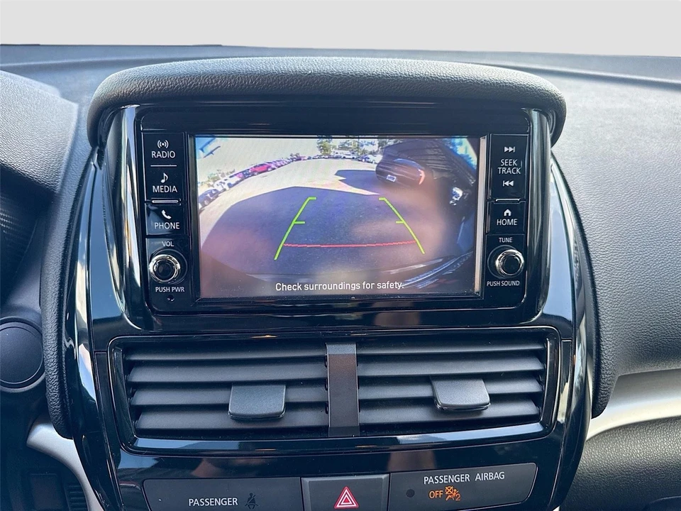 2023 Mitsubishi Eclipse Cross - Image 10 of 21