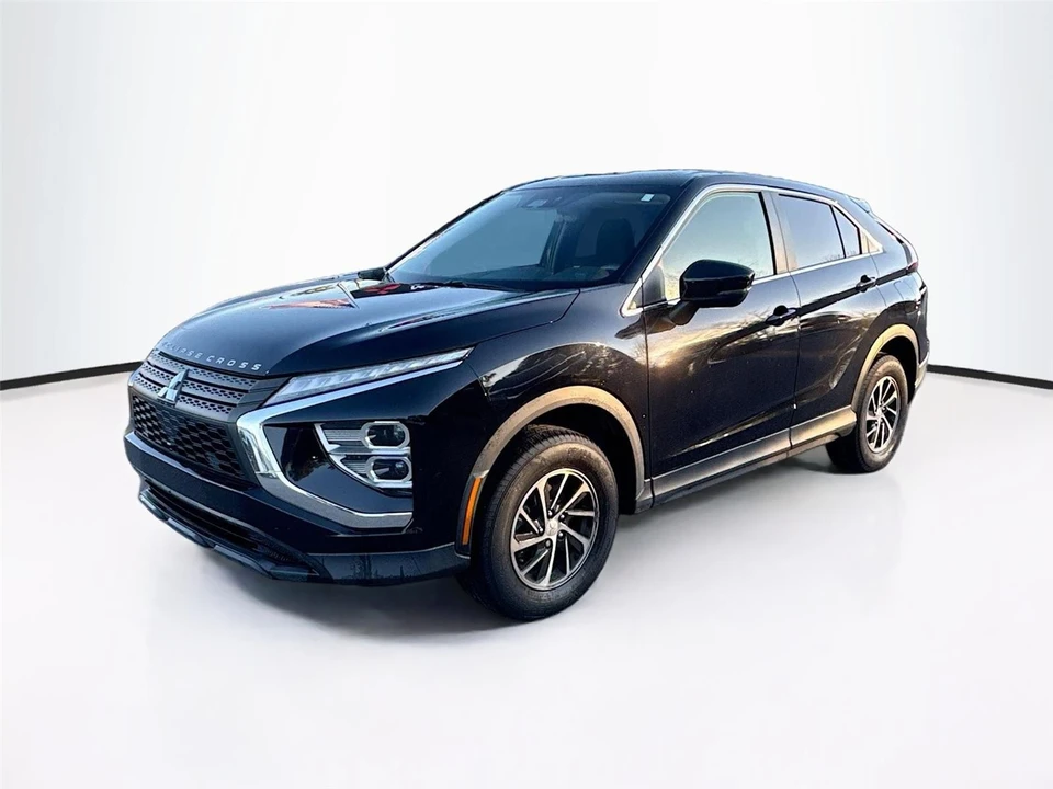2023 Mitsubishi Eclipse Cross - Image 3 of 15
