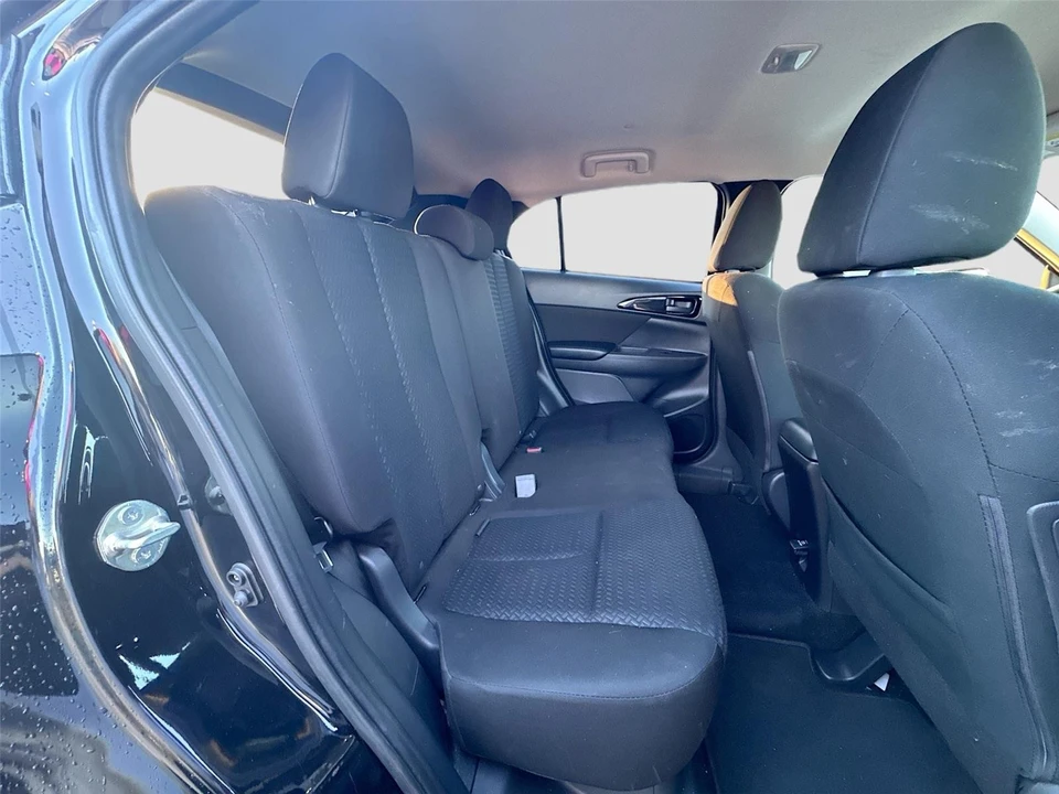 2023 Mitsubishi Eclipse Cross - Image 13 of 15