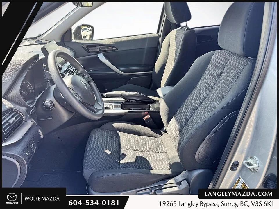 2023 Mitsubishi Eclipse Cross - Image 10 of 15