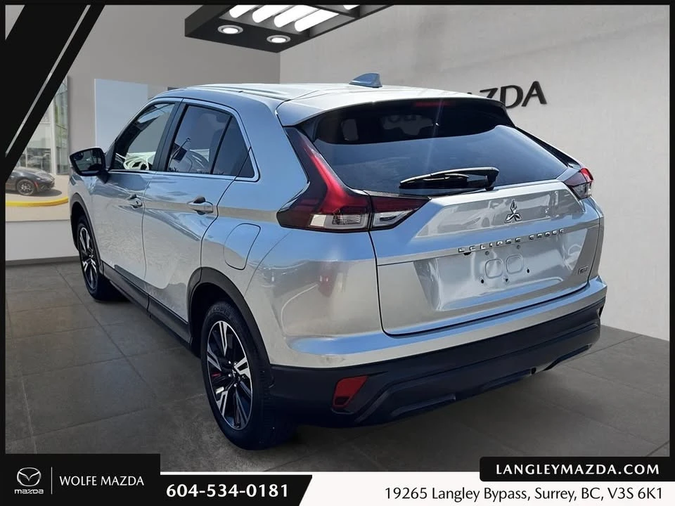 2023 Mitsubishi Eclipse Cross - Image 3 of 15