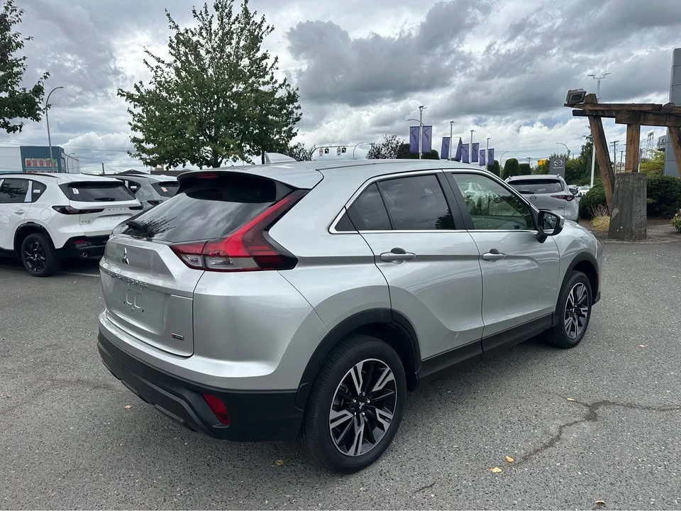 2023 Mitsubishi Eclipse Cross - Image 6 of 15