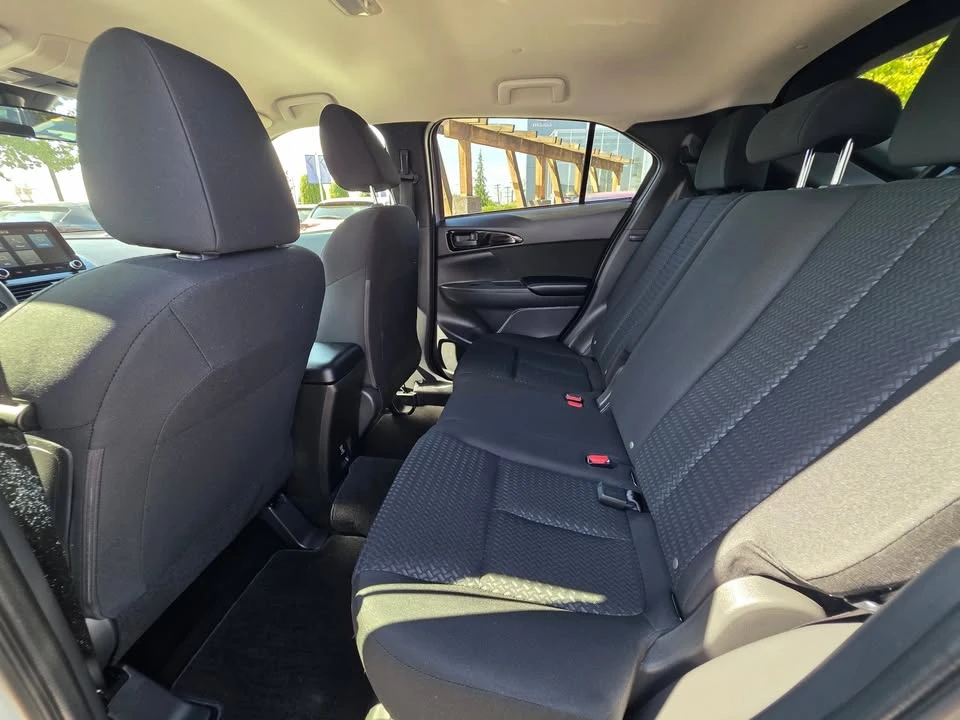 2023 Mitsubishi Eclipse Cross - Image 9 of 9