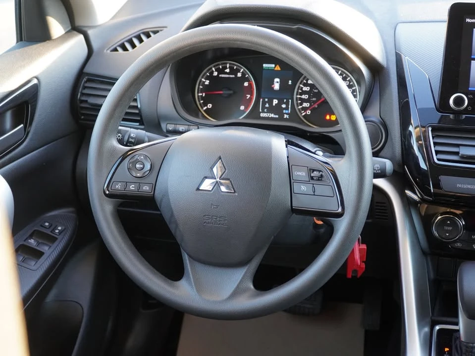 2023 Mitsubishi Eclipse Cross - Image 13 of 20