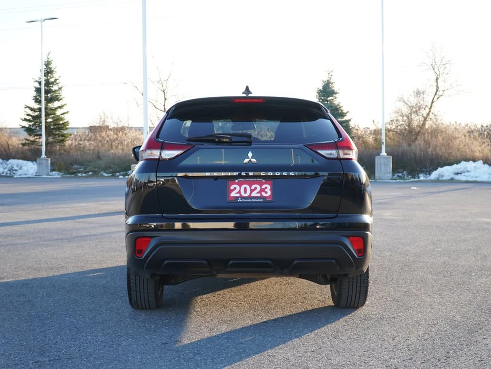 2023 Mitsubishi Eclipse Cross - Image 4 of 20