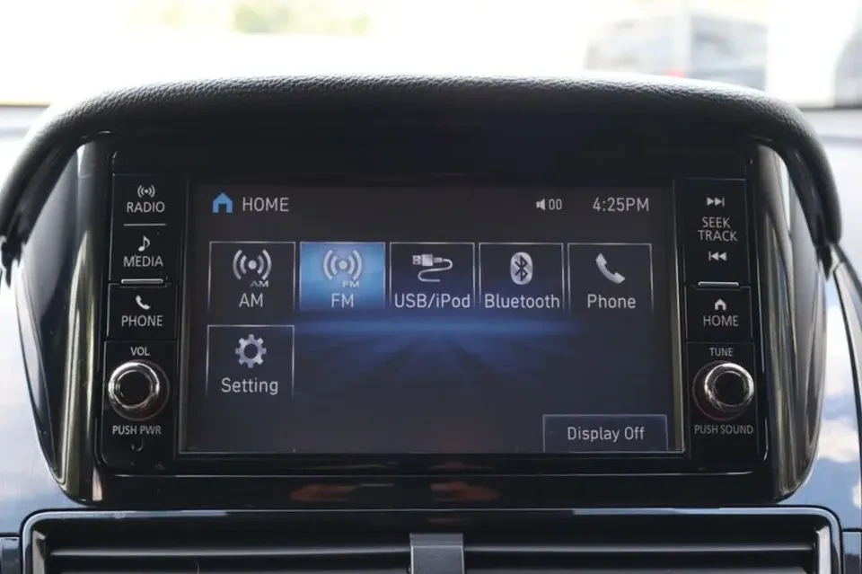 2023 Mitsubishi Eclipse Cross - Image 12 of 16