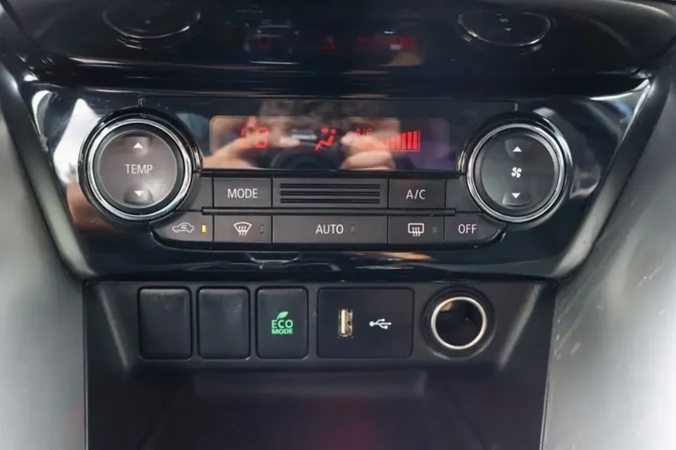 2023 Mitsubishi Eclipse Cross - Image 16 of 20