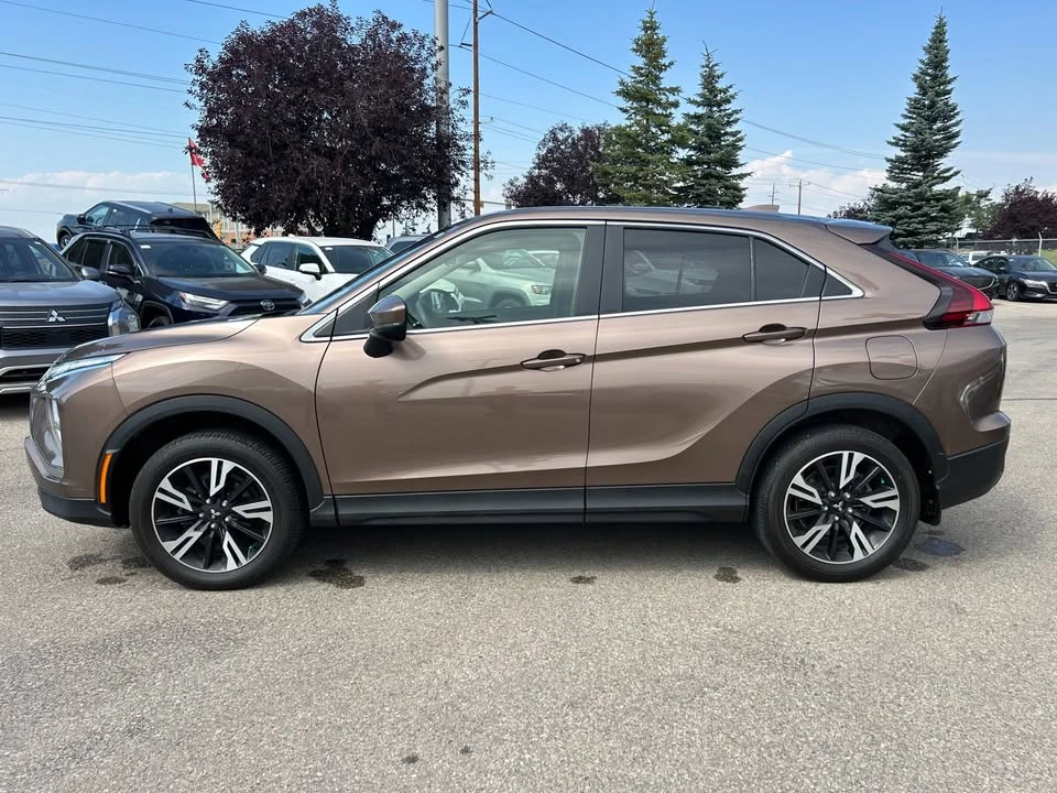 2023 Mitsubishi Eclipse Cross - Image 4 of 20