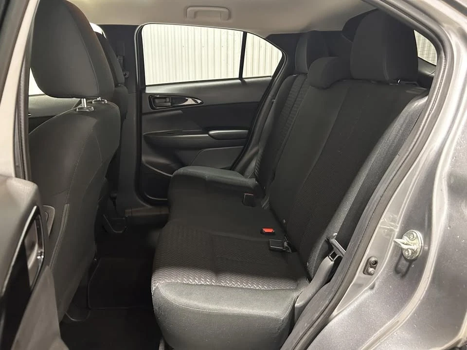2023 Mitsubishi Eclipse Cross - Image 16 of 20